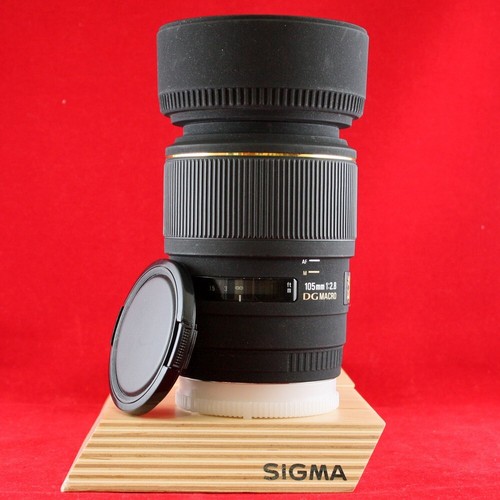 Sigma 105mm 8 - **sigma, f/2.8