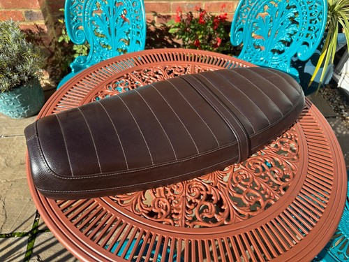 Bench seat triumph - seat,