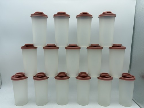 Tupperware salt pepper shakers - salt,
