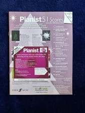 Score Pullout Section And CDs