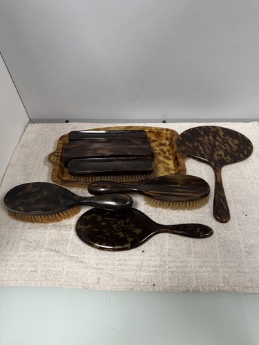 Bakelite faux tortoiseshell - faux,