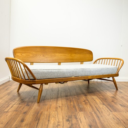 Ercol model 355 blonde - ercol,