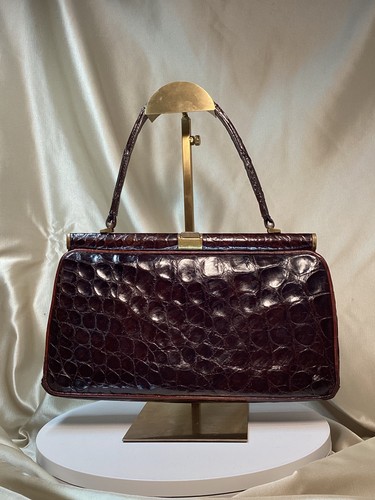 Lovely vintage alligator - a,