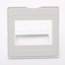 100 x SLIDE MOUNTS 35mm 135