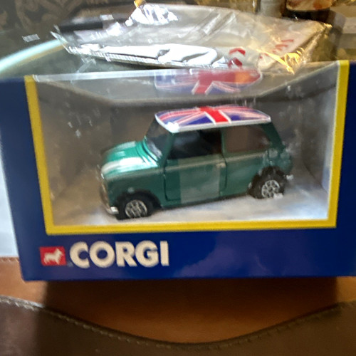 Corgi classics mini british - mini,
