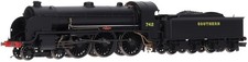 R3527 Hornby OO Gauge Class