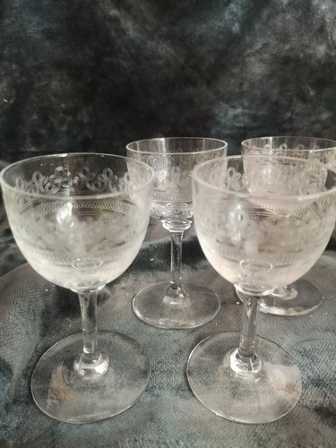 Four pall mall etched