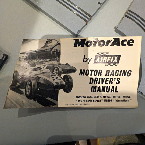 Airfix motorace 11 - motorace, m.r.11