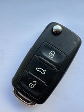 GENUINE VOLKSWAGEN GOLF POLO SHARAN TOURAN BORA 3 BUTTON REMOTE FLIP KEY FOB