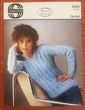 WOMENS MOHAIR LACY V NECK