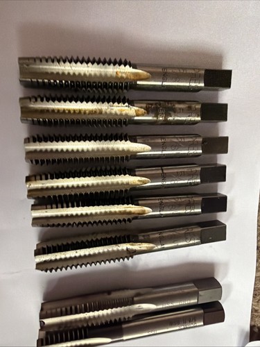 Hss taps job lot - 8, 5/8"
