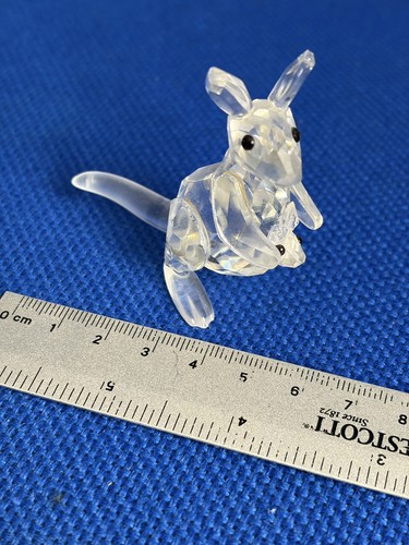 Swarovski crystal kangaroo - -,