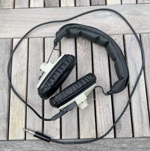 Beyerdynamic 100 400 - 100, ohm