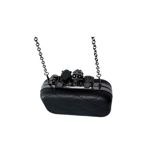 Knuckle duster skull clutch - knuckle,