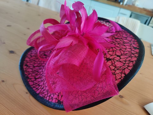 Fuschia pink fascinator - fascinator, hat