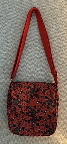 Pavers red botanical print - pavers,
