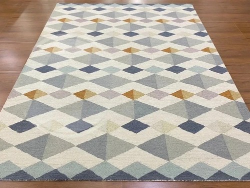 Hand made wool rug 5x8 - made,