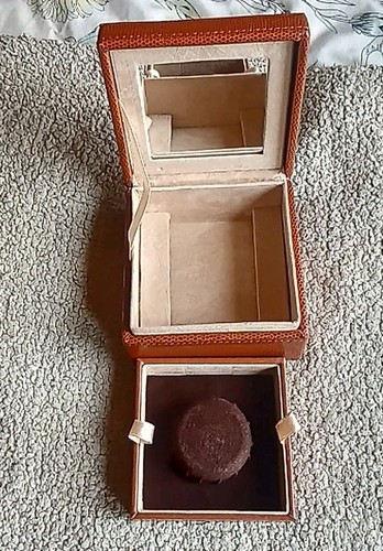 Tuscan designs brown - , leather