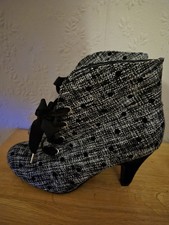 Joe Browns Ankle Boots Victorian Steampunk Style, Size 6