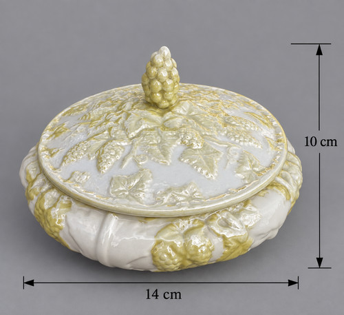 Rare belleek bacchus grape - rare,