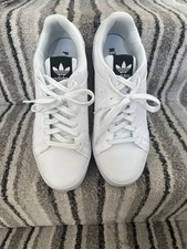 Adidas White Court Tourino