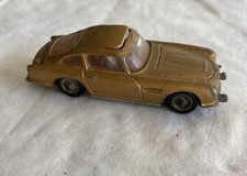 Corgi Toys 261 James Bond Aston Martin DB5 1st Issue. Gold.