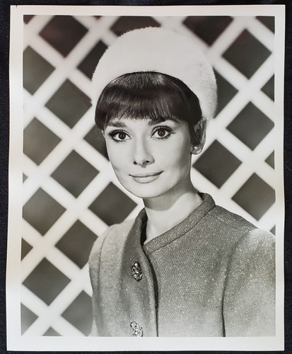 1963 audrey hepburn charade - audrey,