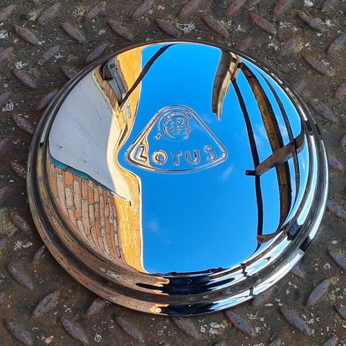Lotus europa hub cap made - lotus,