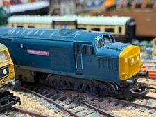 HORNBY R402 CLASS 37 DIESEL