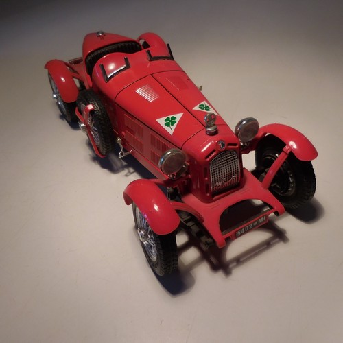 Burago alfa romeo - 1:18,