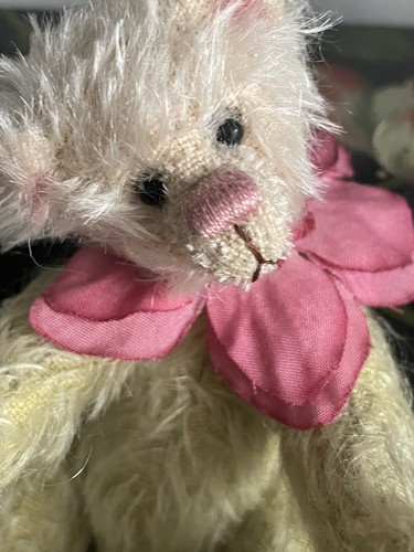 Jane powell mohair - mohair, artist