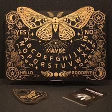 Wooden ouija board - ouija, —