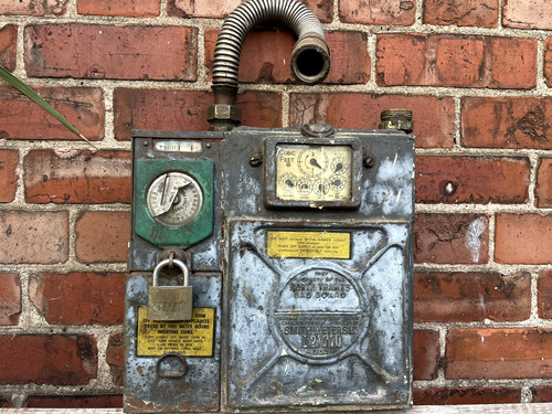 Vintage smiths ltdnorth - smiths, thames