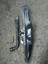 SPARE WHEEL TOOL KIT Jaguar X-Type Saloon/Estate 2001-2010 C2S43249