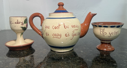 Watcombe motto ware - motto,