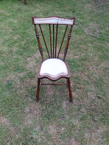 Vintage small spindle back - vintage,