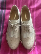 Ladies Shoes  Size 8/41