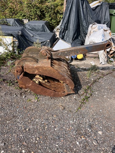 Excavator grapple suits - excavator,