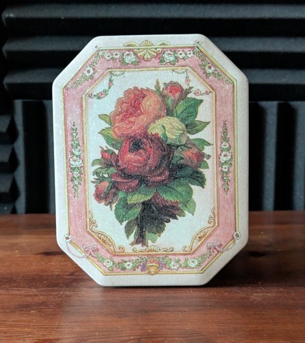 Vintage style octagonal flower - style,