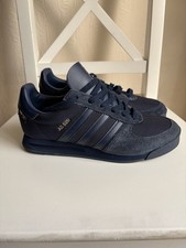 adidas AS520 Trainers Size 7