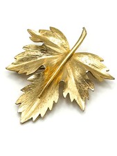 Vintage Unsigned Gold Tone