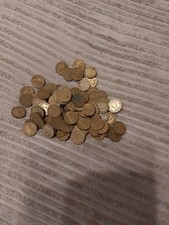 Bulk lot of 118 threepenny bit