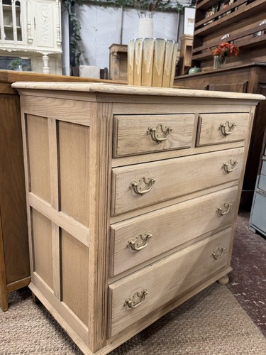 Stripped oak chest drawers - stripped,