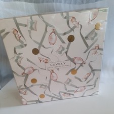 BNIB SJP LOVELY Eau de Parfum 3 piece  Gift Set Sarah Jessica Parker for Coty