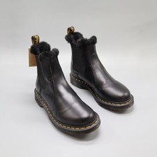 Dr. Martens 2976 Leonore Faux Fur Lined Chelsea Boots Women's / Men's Low Boot
