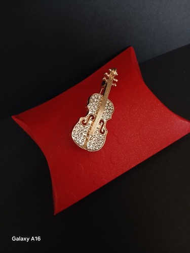 Gold sparkly rhinestone violin - gold,