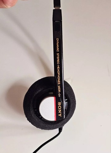 Super rare sony headphones - rare,