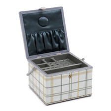 BNWT- Extra Large Square Maize