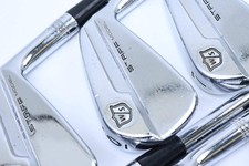 Wilson Staff Model Blade 2019 Irons / 5-PW / Regular Flex NS Pro Modus3 Tour 105