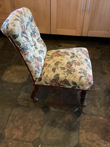 Vintage floral pattern bedroom - vintage,